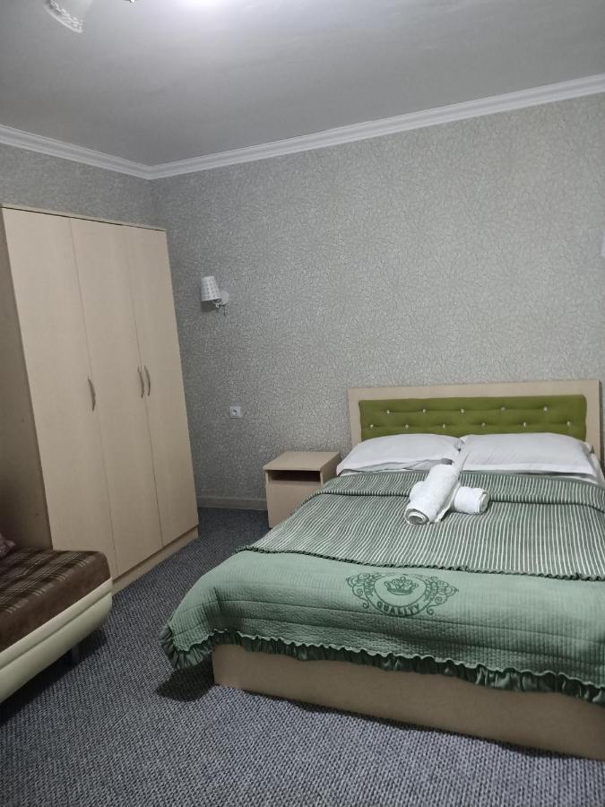 Makenty House Astana Vandrehjem Eksteriør billede